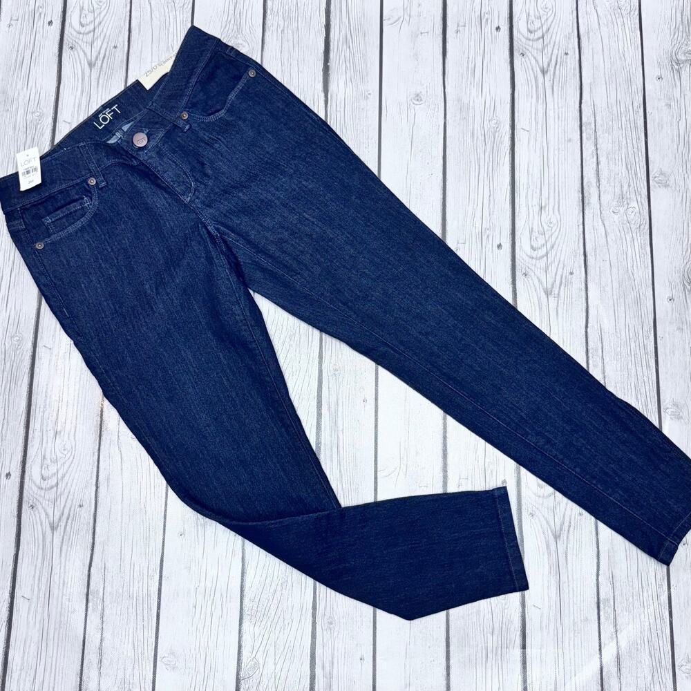 NWT Anne Taylor LOFT Skinny Jeans Size 0